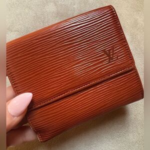 Louis Vuitton Epi Brown Elise Wallet ✨ Vintage ✨ Authentic